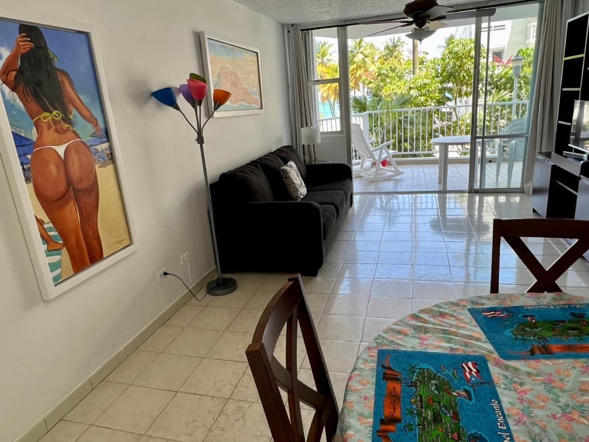 Beachfront Tropical Tantra Apartamento *